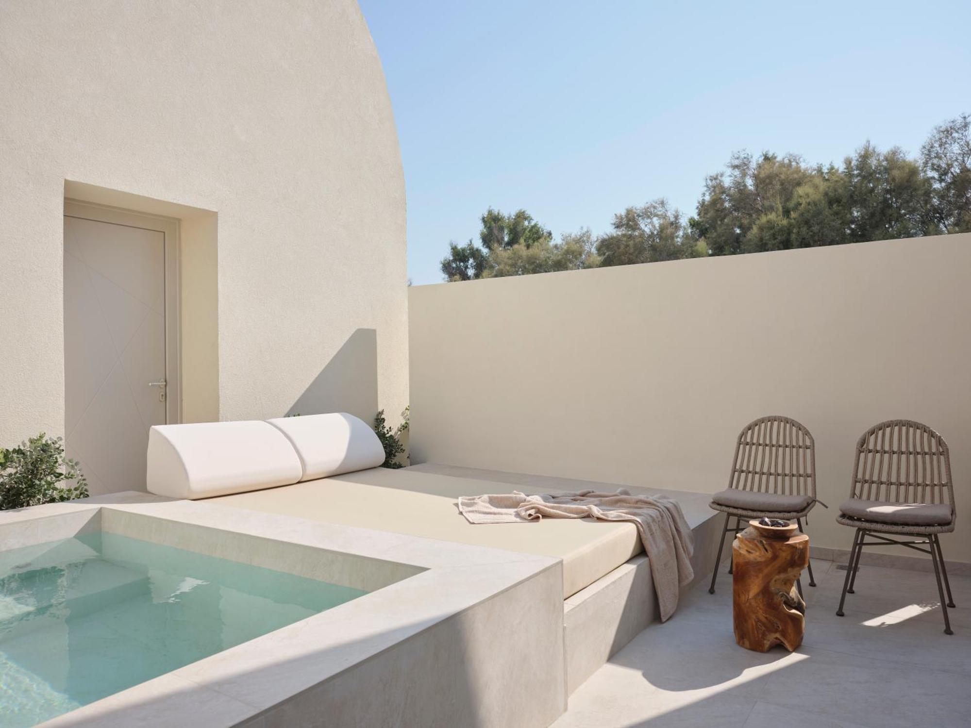 Heyday Luxury Suites Perissa  Exterior photo