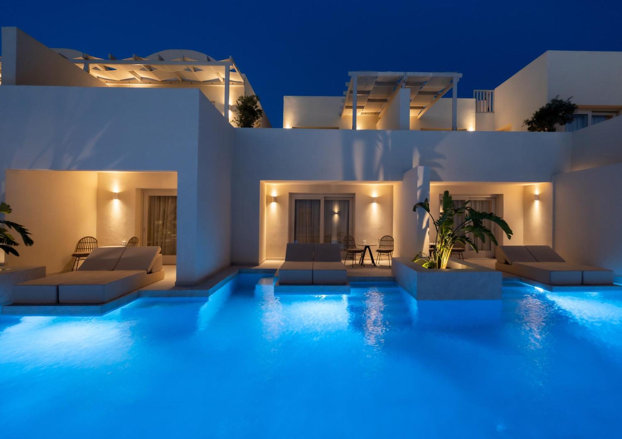 Heyday Luxury Suites Perissa  Exterior photo